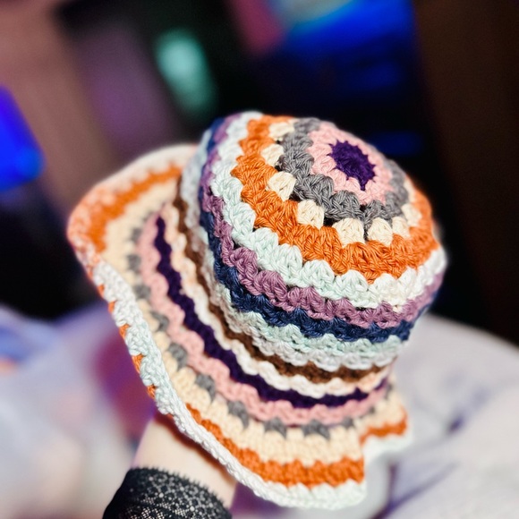 Meet your Posher, Jara - Picture 16 of 16